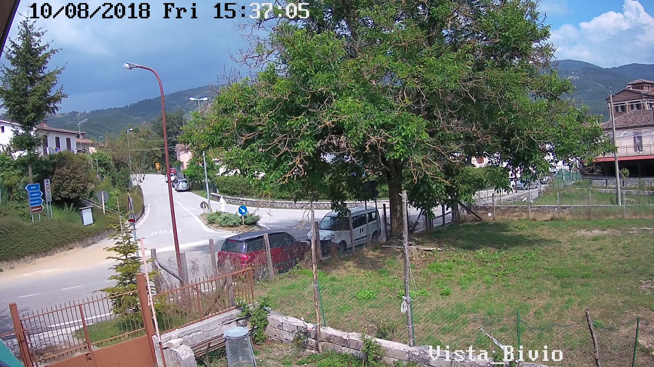 immagine della webcam nei dintorni di Castelluccio Norcia: webcam Montereale